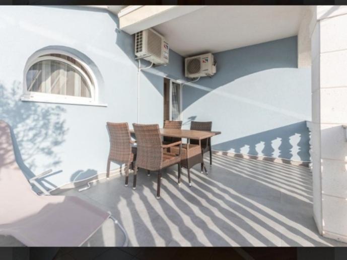 Banic Apartments With Pool Biograd Na Moru Camera foto